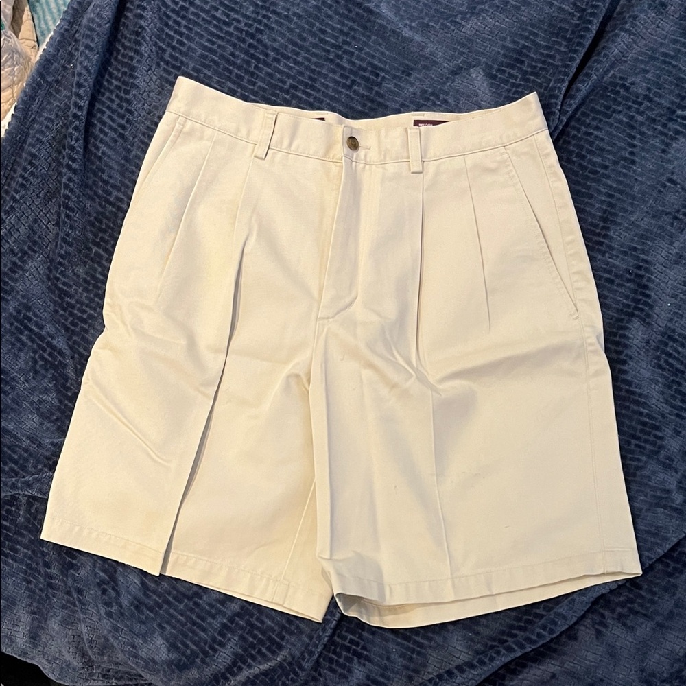 Nordstrom Men's Classic Tan Flat Front Shorts